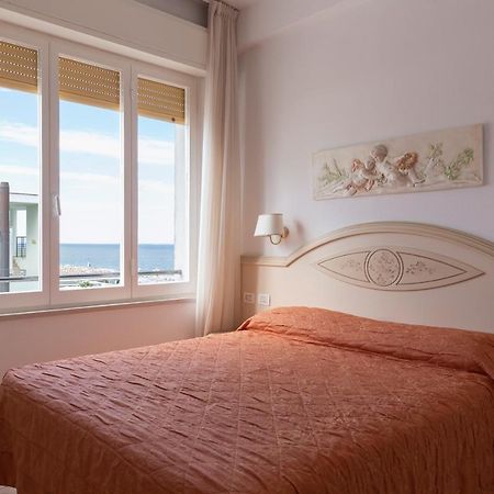 Hotel Mocambo Milano Marittima Extérieur photo